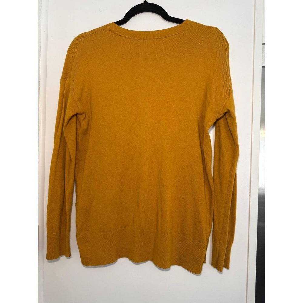 Banana Republic Mustard V-Neck Sweater Premium Luxe Yarn Drop Shoulder S/M - Picture 5 of 7